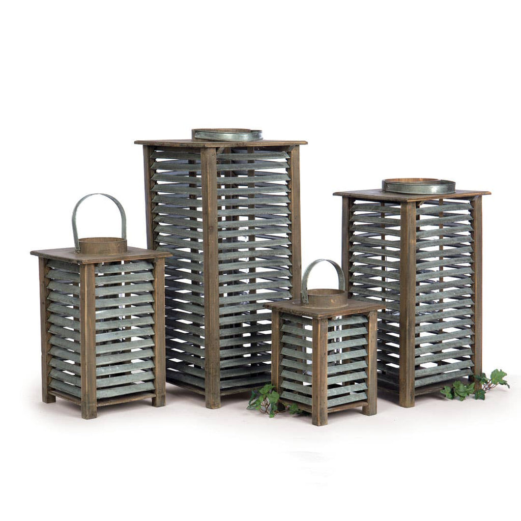 SQ WOOD LANTERN
