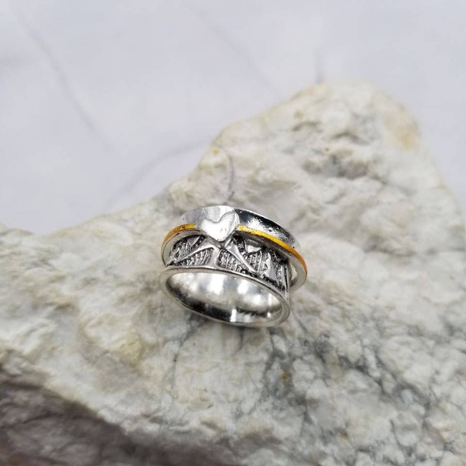 Vintage Heart Fidget Spinner Ring - Valentine's Day